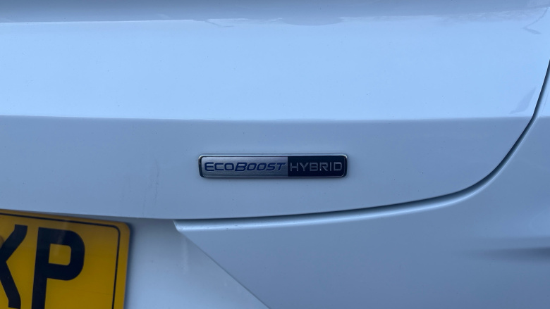 Ford Puma 1.0 EcoBoost Hybrid mHEV Titanium 5dr Petrol Hatchback